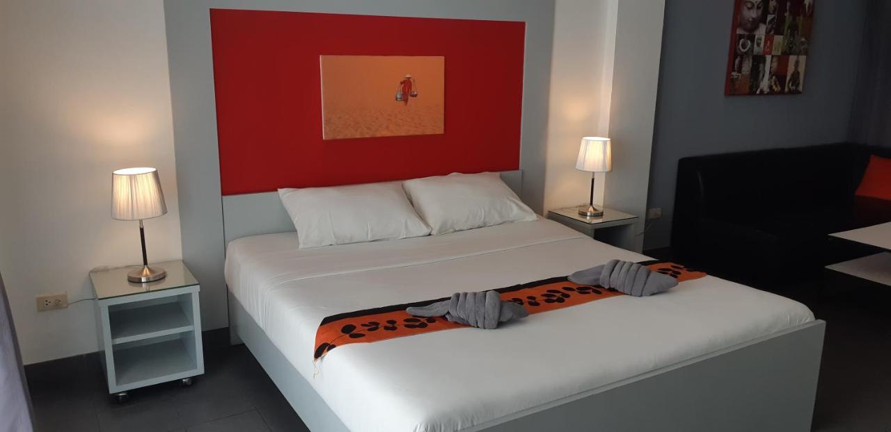 Garden Guest House Pattaya ภายนอก รูปภาพ